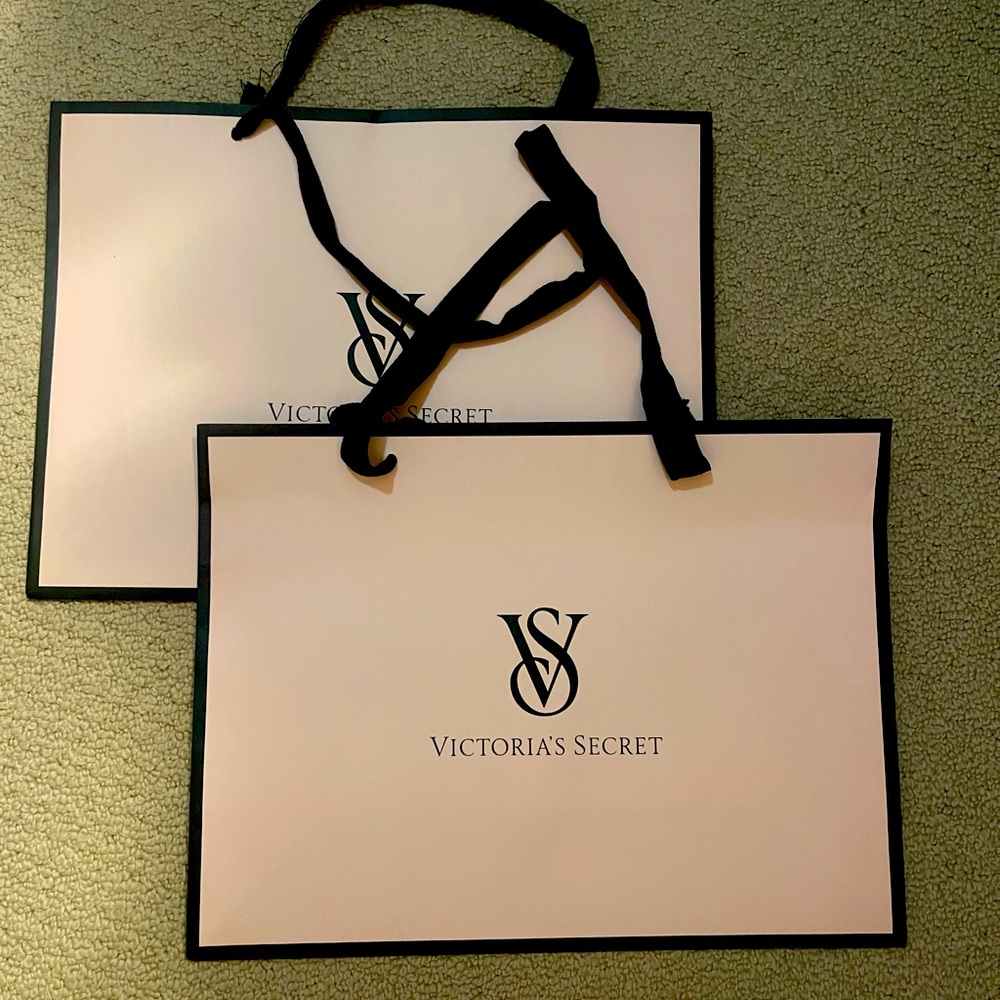 Victoria’s secret shopping bag